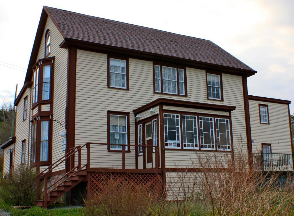 Bishop White Manor Hotel Trinity Exterior foto